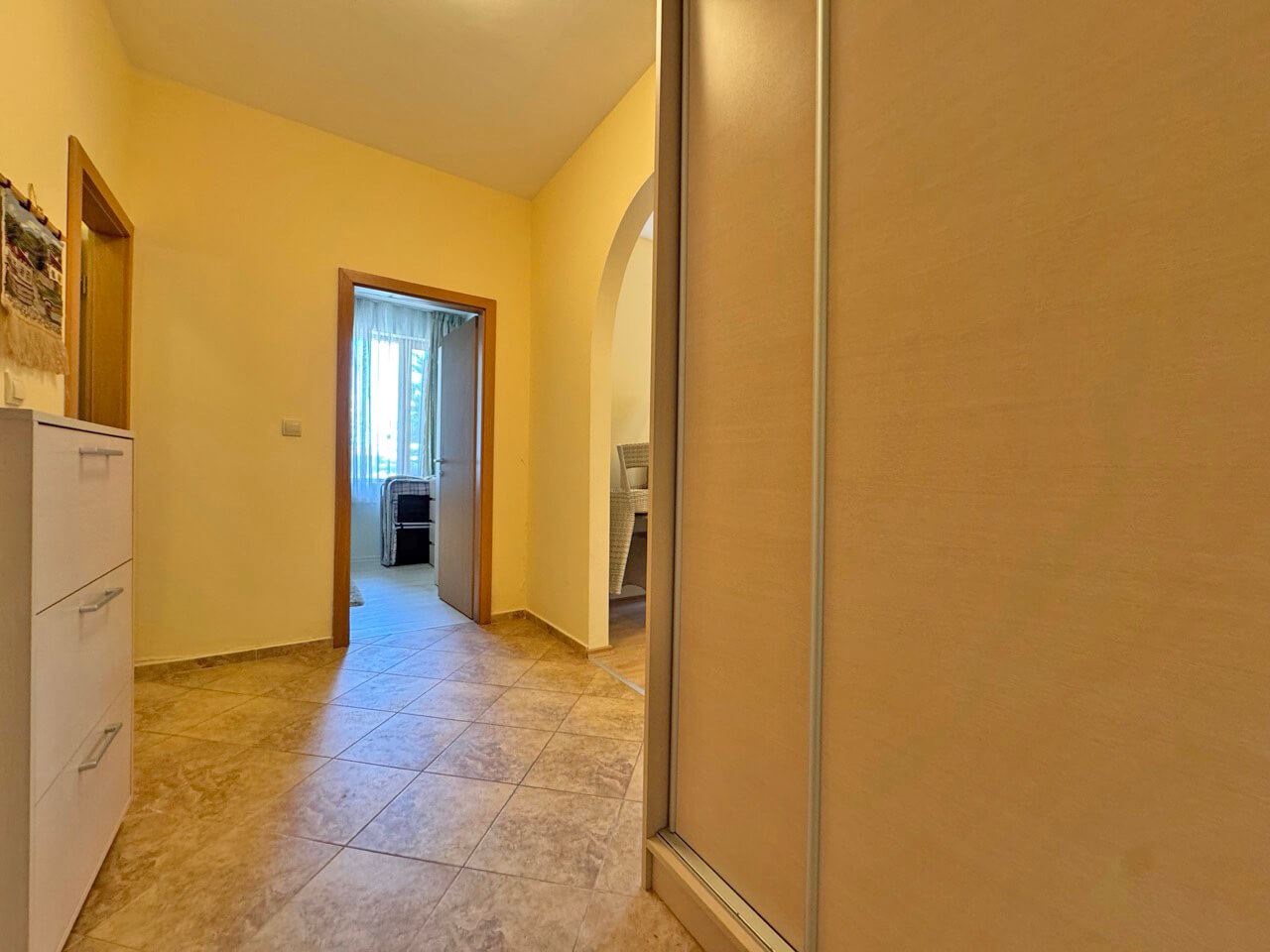 One-Bedroom Apartment on the First Line in a Premium Complex in Sveti Vlas