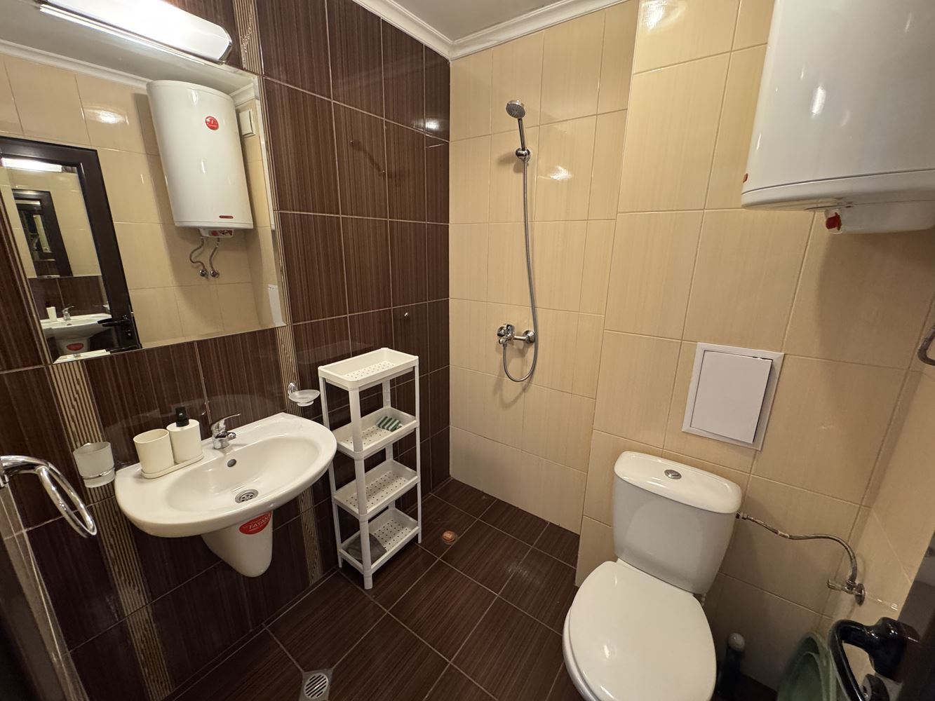 Cozy furnished studio in Elenite just steps from the sea