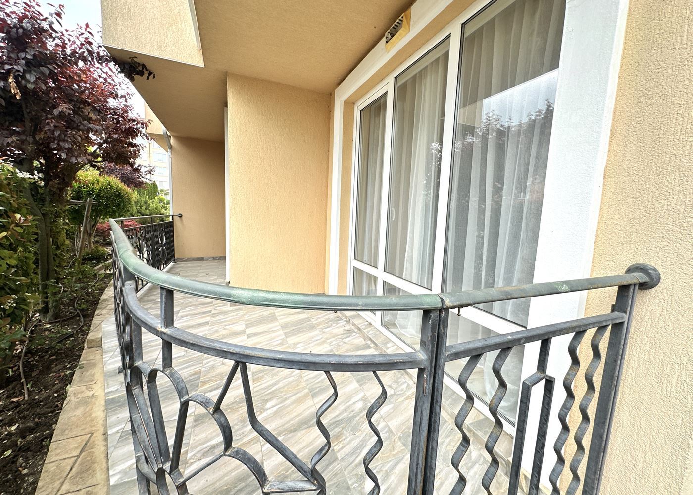 Spacious Studio in a Prestigious Gated Complex in Ravda – An Excellent Choice for Living, Relaxation, or Investment