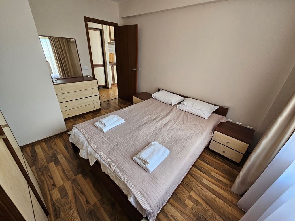 One-bedroom apartment with panoramic views and excellent location in Sunny Beach