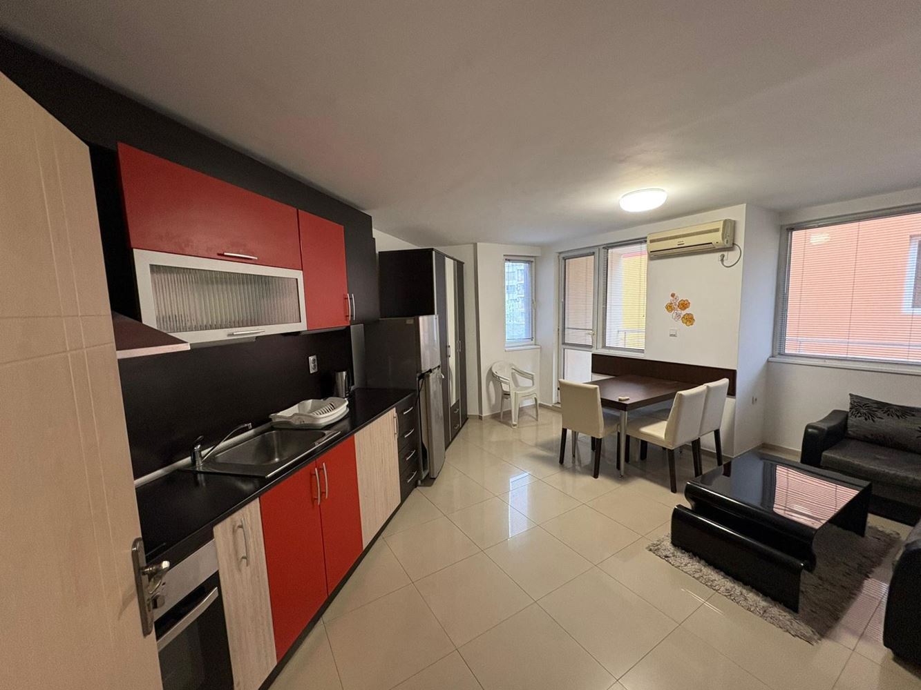 One-bedroom apartment in Pomorie – excellent location only 400 m from the sea and the city center