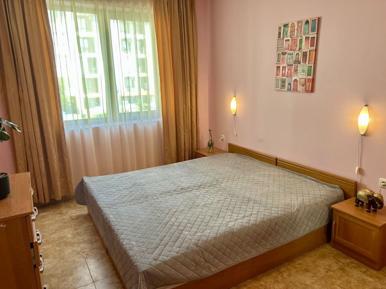Spacious Two-Bedroom Apartment with Pool View in Nessebar