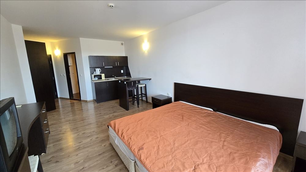 Elegant studio in an elite complex in Sarafovo – just a few steps from the beach, luxury, SPA, and a pool right in front of you