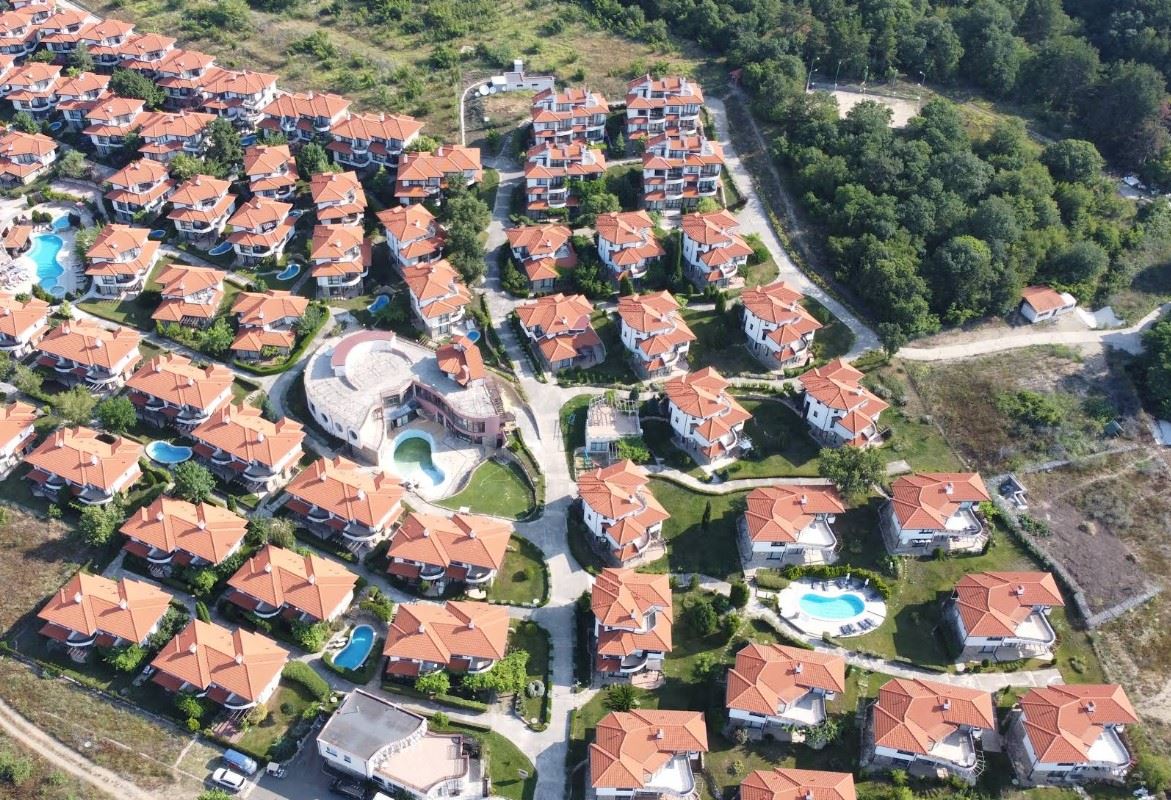 One-Bedroom Apartment with Garden and Veranda in an Eco-Complex near Sunny Beach