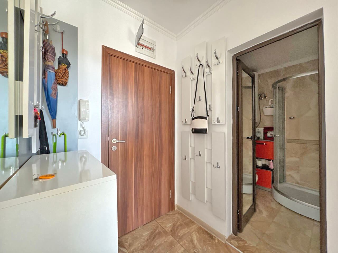 Spacious Furnished Studio in Sveti Vlas – 200 Metres from the Beach, with a Luxury SPA Centre and Excellent Amenities
