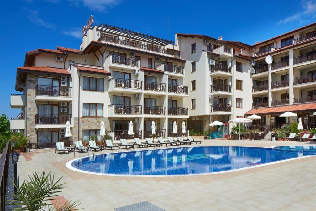 Spacious Studio in Sveti Vlas – Comfort, Tranquility and an Excellent Investment Close to the Sea