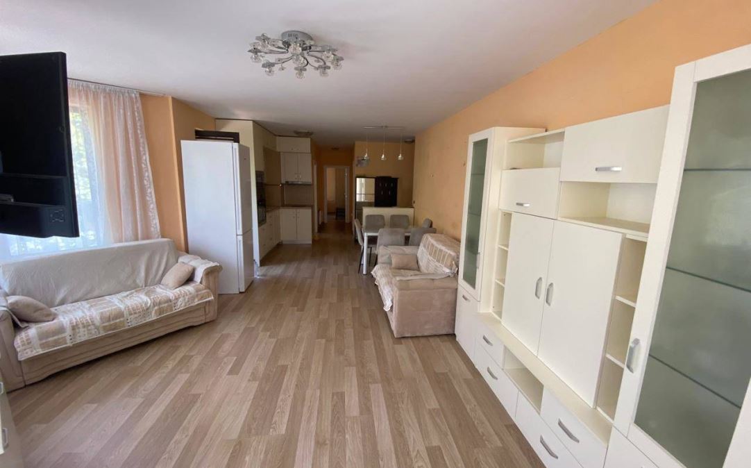 Two-bedroom apartment 50 meters from the beach in Ravda – modern building, comfort, and excellent location