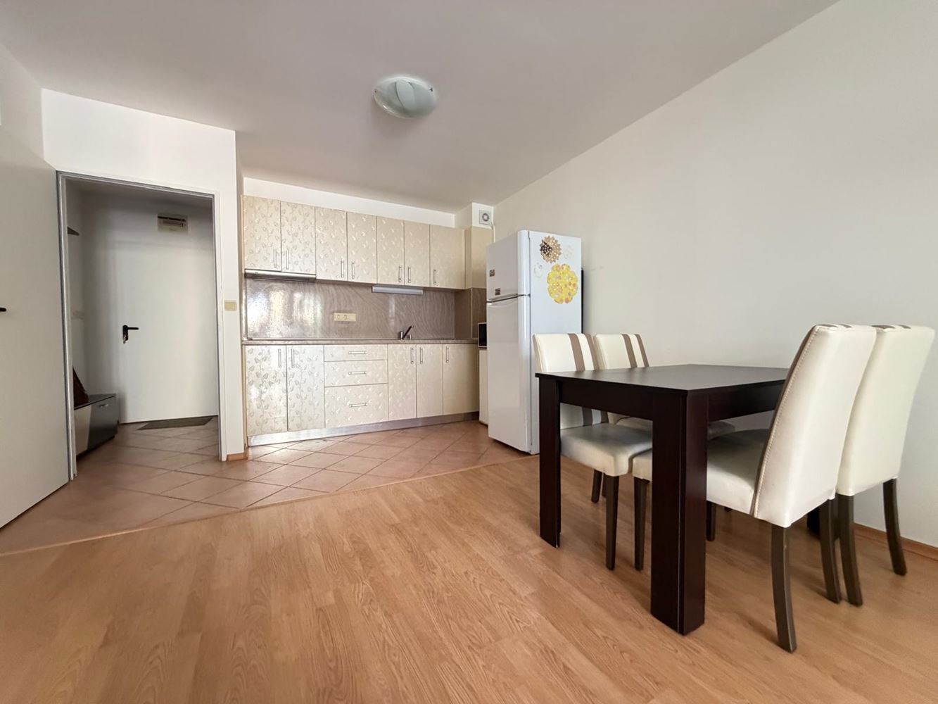 Spacious one-bedroom apartment in Pomorie – with a large terrace and excellent investment potential