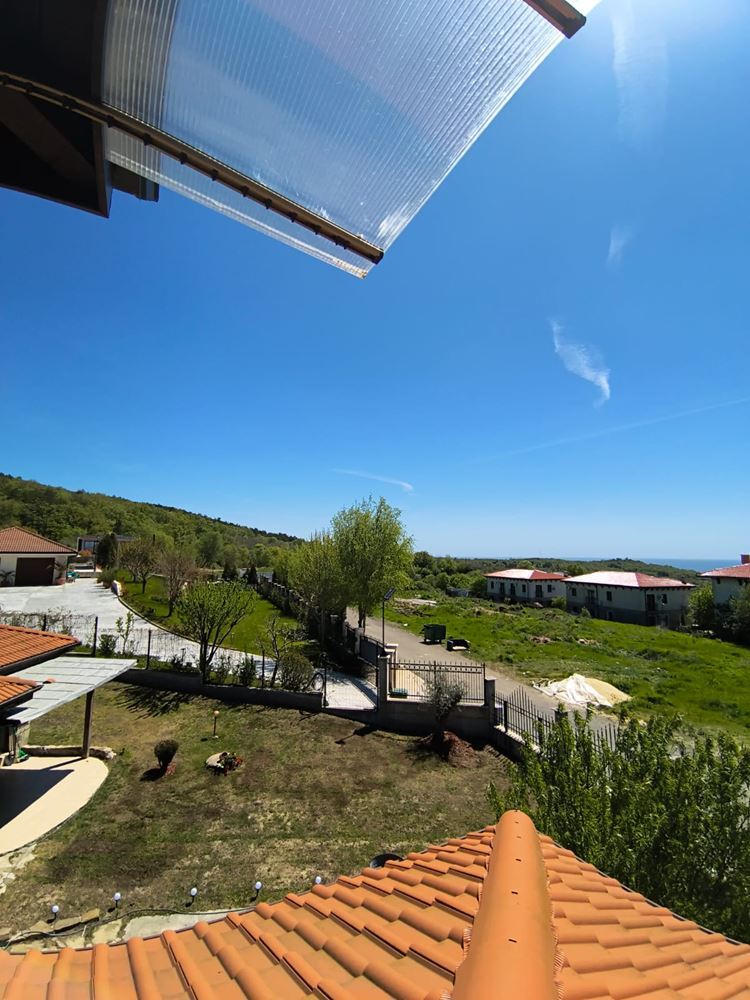 Renovated one-bedroom apartment with panoramic view in a modern complex near Sunny Beach