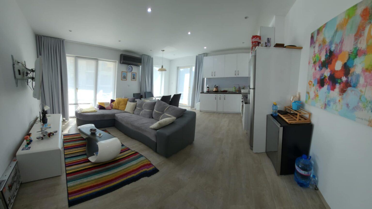 Two-bedroom apartment with pool view in Sveti Vlas – comfort, style and excellent location