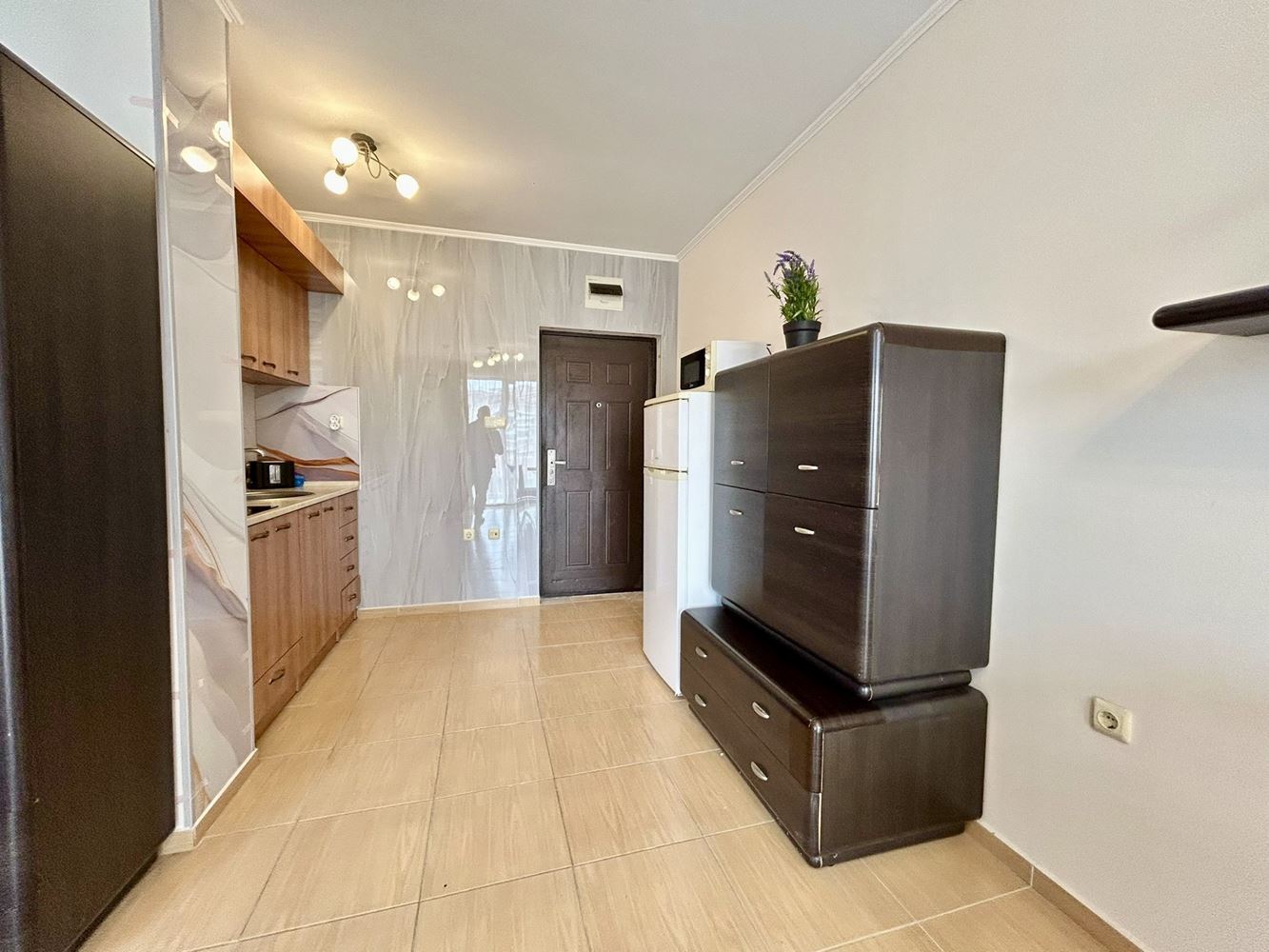 Spacious studio with pool view in Nessebar – an excellent investment and cozy home by the sea