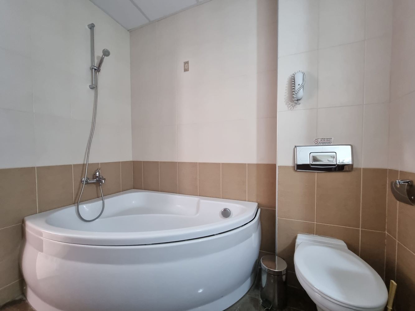 Spacious One-Bedroom Apartment 200 Meters from the Beach in Sunny Beach