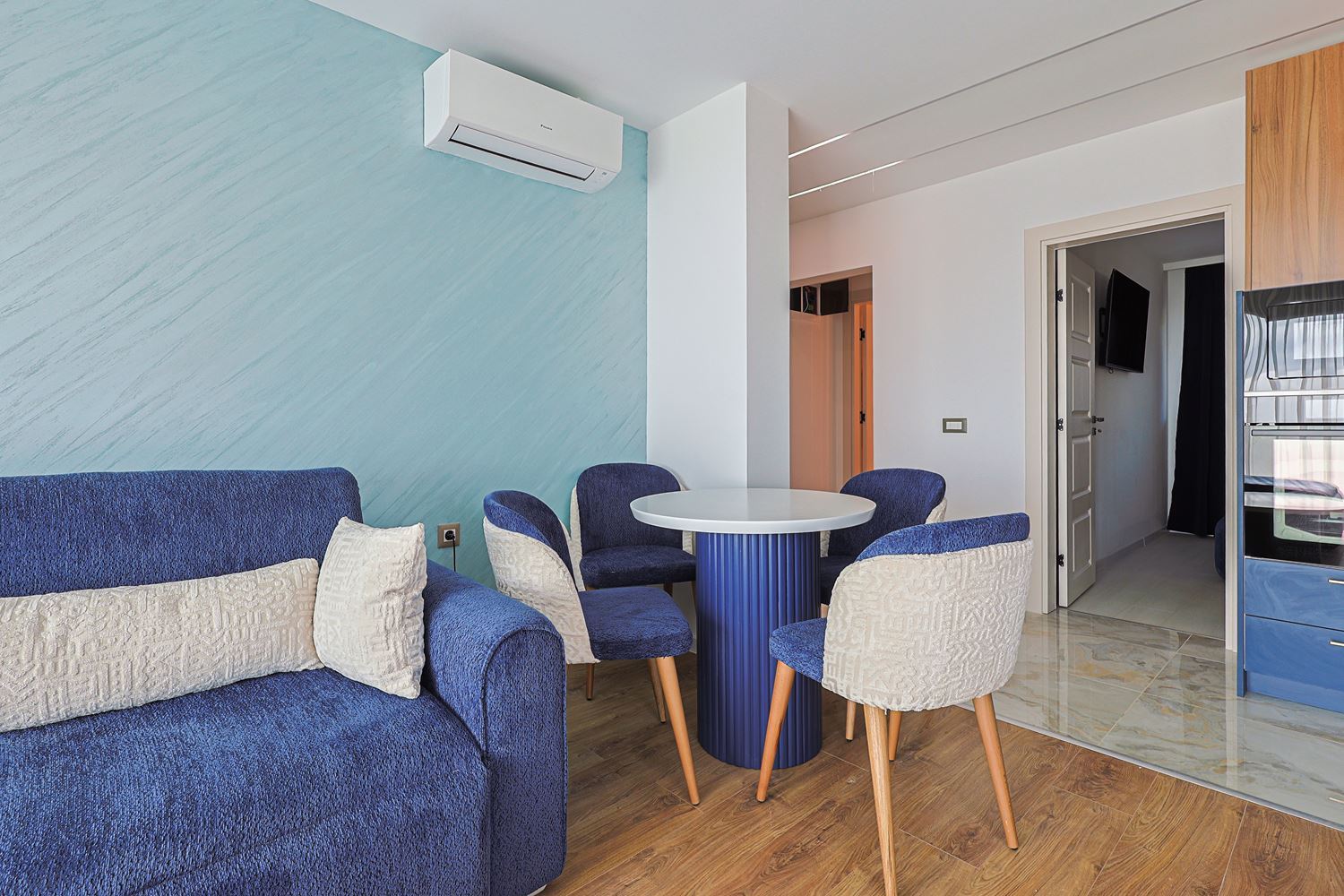Two-Room Apartment with Sea Views and Designer Renovation in a Green Complex in Sunny Beach