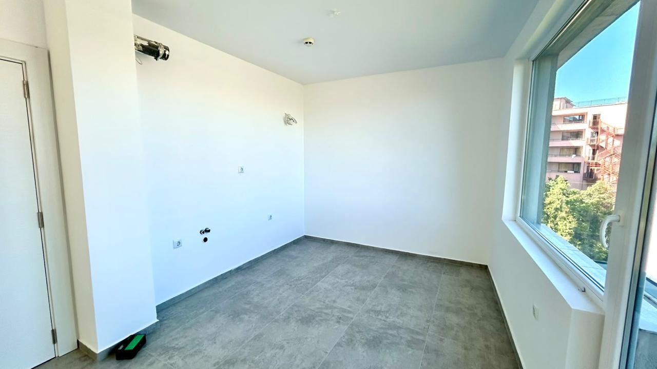 First Line in Sunny Beach – Spacious One-Bedroom Apartment with Sea, Mountain and City Views