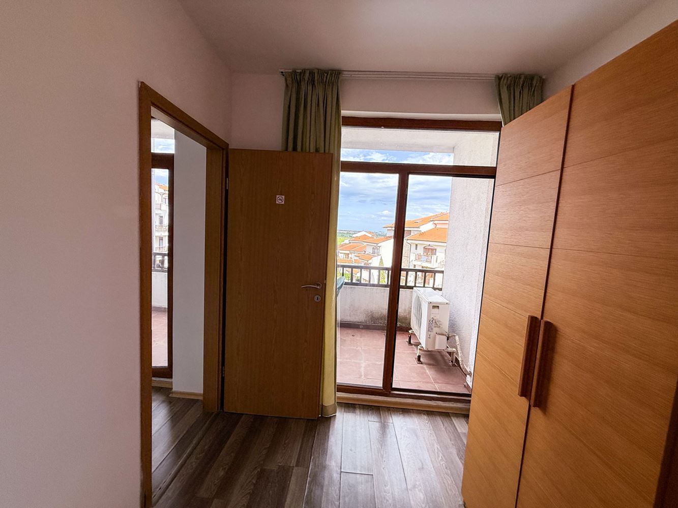 Spacious Two-Bedroom Apartment with Partial Sea Views in Aheloy
