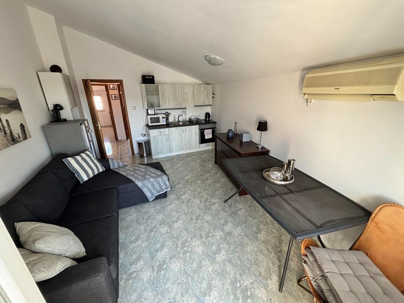 Panoramic sea-view three-bedroom? apartment in Sveti Vlas