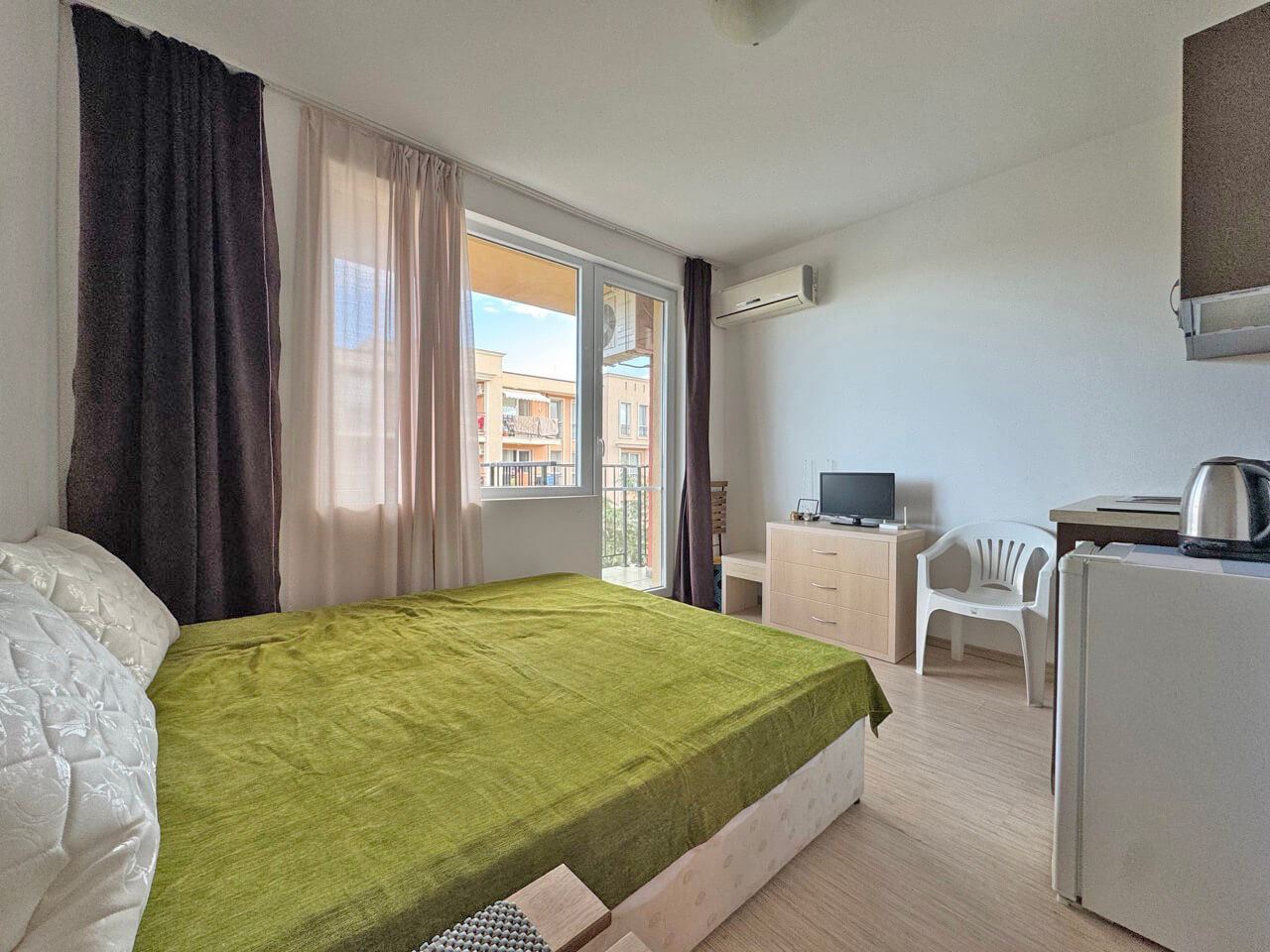 Furnished Studio with Pool View in Sunny Beach – An Excellent Choice for Holidays and Investment