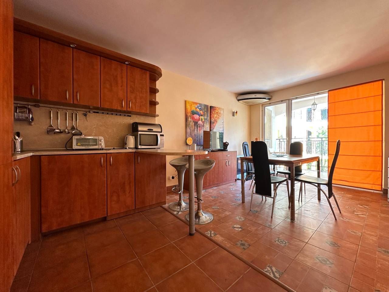 Spacious one-bedroom apartment near the beach in Sunny Beach
