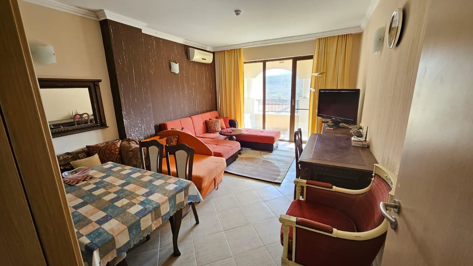 Spacious one-bedroom apartment on the first sea line in Tsarevo with full furnishing