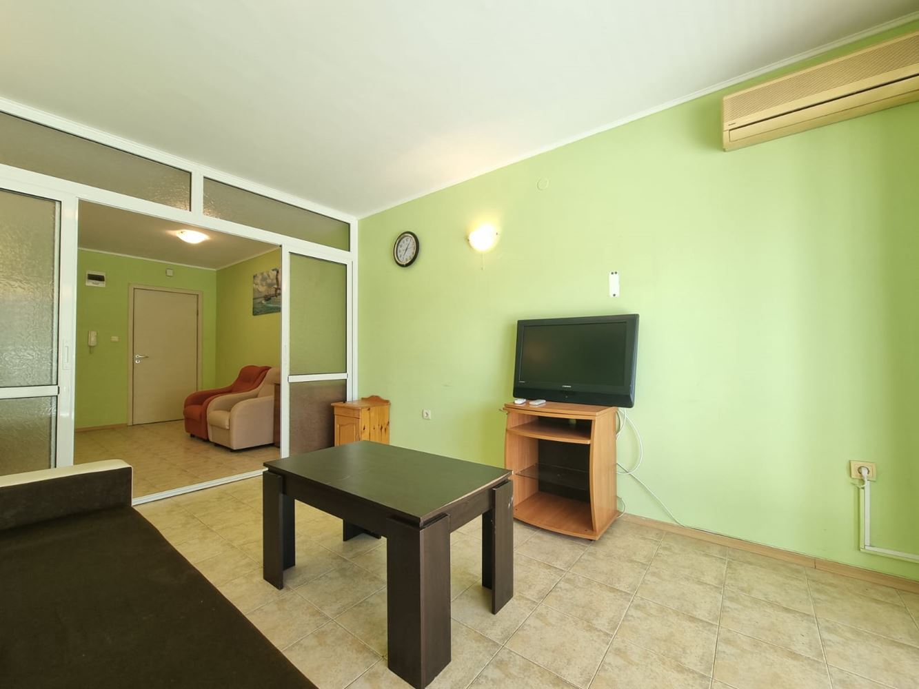 Furnished apartment with one bedroom in Sunny Beach – functional property with amenities and low maintenance fee