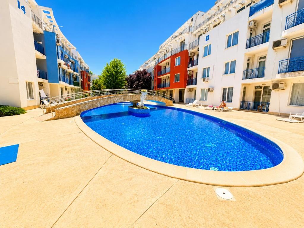 Practical Fully Equipped Studio in an Established Seaside Resort with Developed Infrastructure