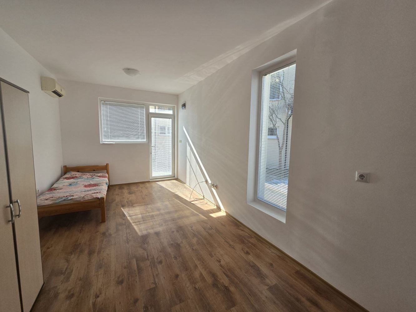 Cozy Studio with Private Entrance and Southwest Exposure – Peace and Comfort Near Sunny Beach