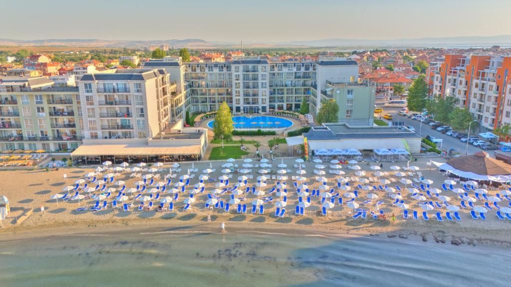 Wonderful studio on the first line in Pomorie with sea view – comfort, cosiness and a prestigious location