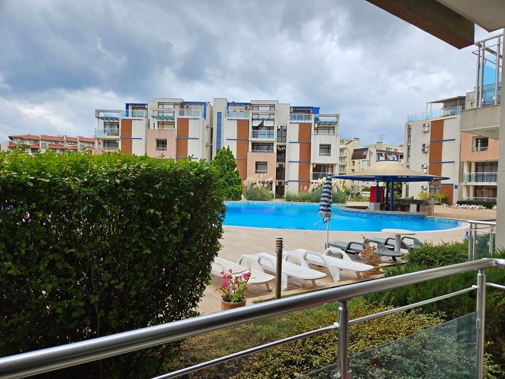 Spacious studio with pool view in Sunny Beach – comfort and excellent location near Cacao Beach