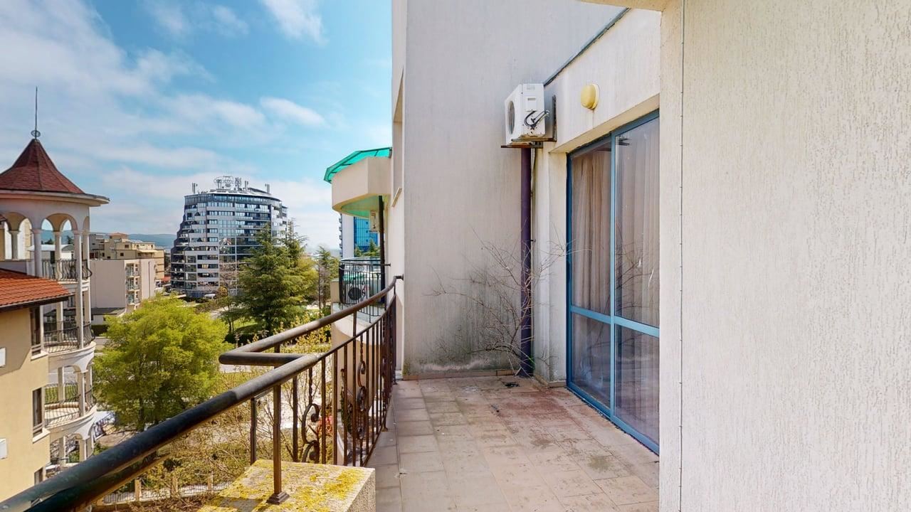 Bright one-bedroom apartment in Sunny Beach – comfort, security and excellent infrastructure