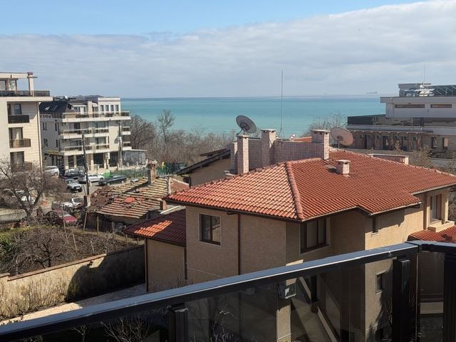 Spacious two-bedroom apartment with sea view in Sarafovo – ready to move in with Act 16