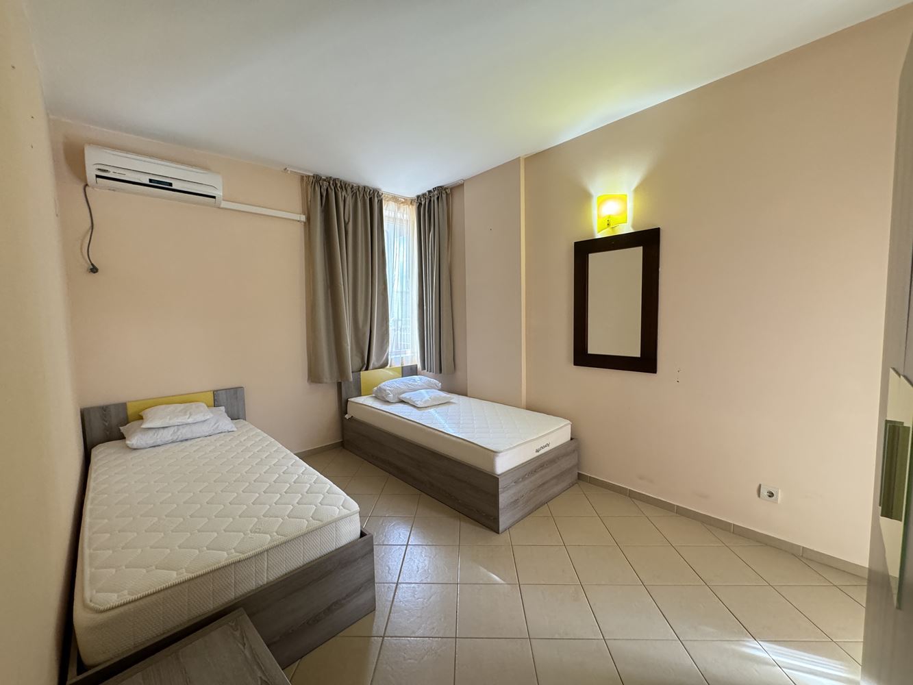 Spacious Apartment with Two Bedrooms on the First Line in Sveti Vlas – Sea and Pool Views