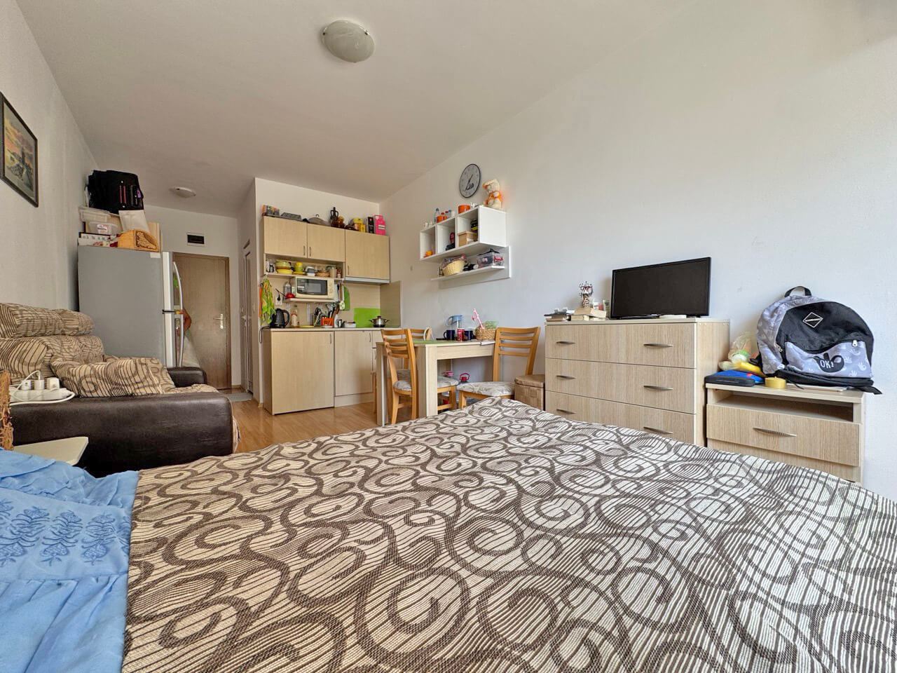 Cozy Studio in Sunny Beach with Excellent Location and Amenities in a Well-Maintained Complex