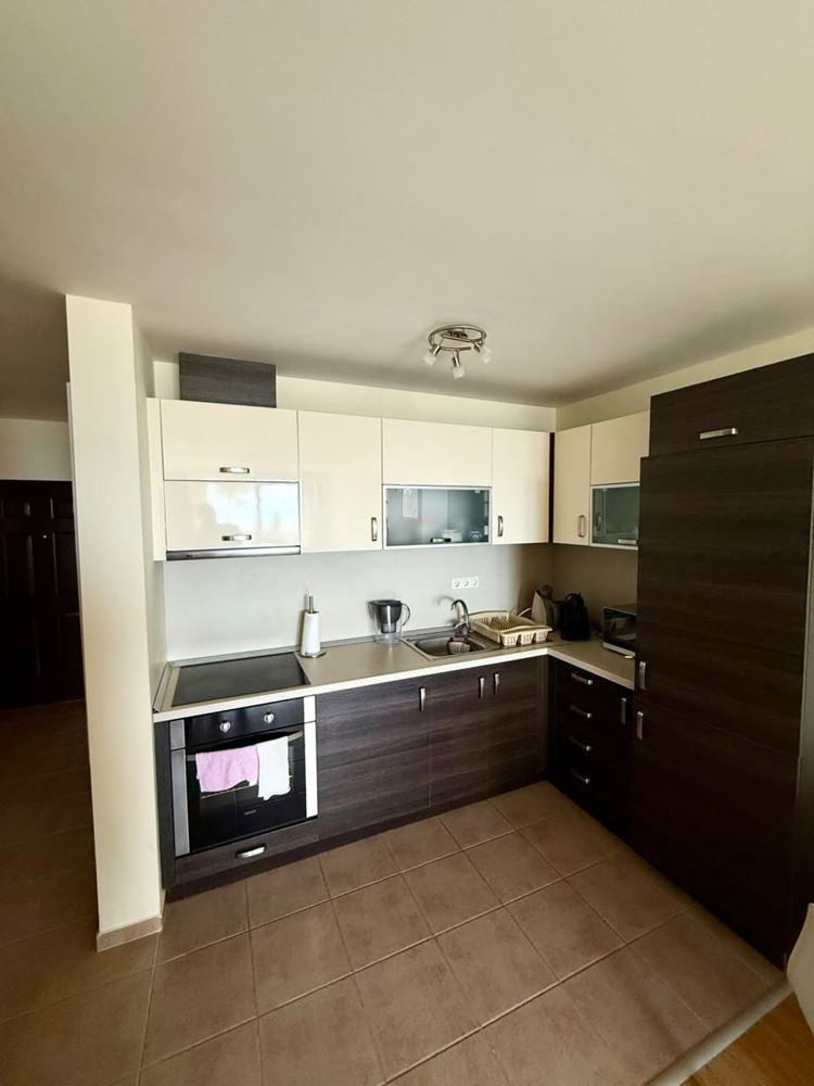 Cozy apartment in Sveti Vlas on the ground floor – sea, mountain and luxury complex