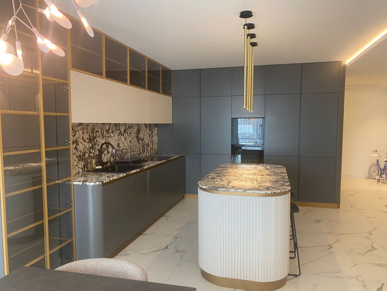 Elegant and spacious three-bedroom apartment on the first sea line in Nessebar – panoramic sea view and premium comfort