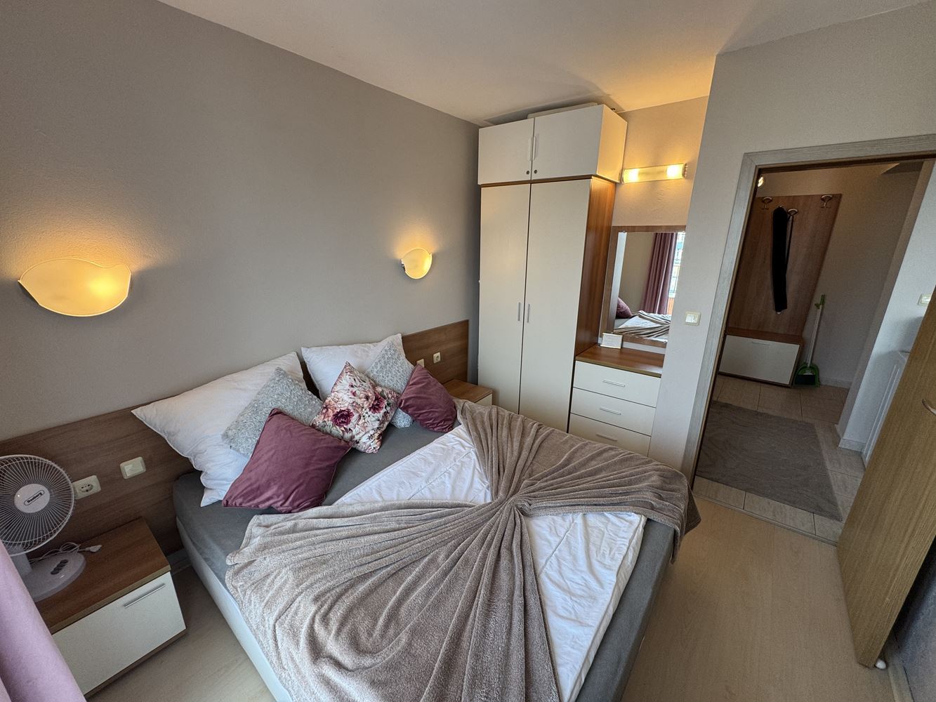 One-bedroom apartment with panoramic views in the heart of Sunny Beach