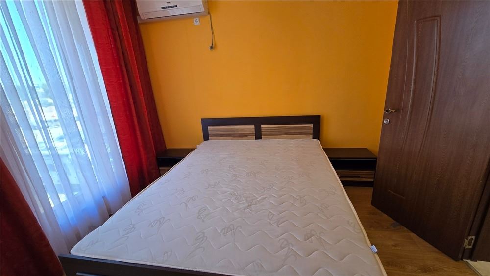 One-bedroom apartment without a maintenance fee in Sarafovo – recently refreshed
