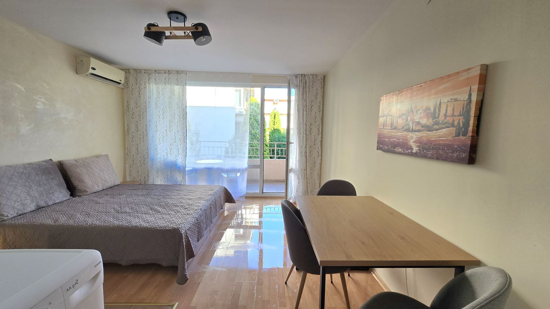 Bright Studio with Pool View in a Modern Complex in Sunny Beach