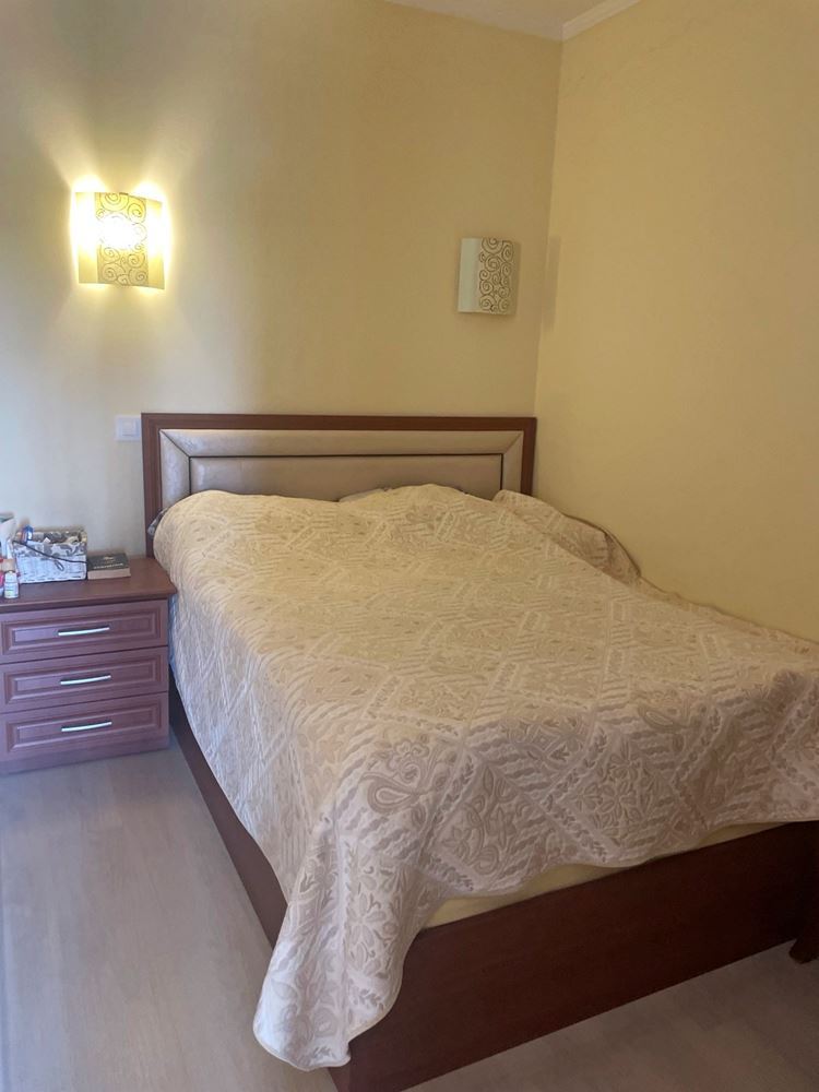 Spacious Two-Bedroom Apartment 100 Meters from the Beach in Nessebar