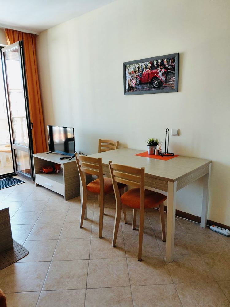 Seaside Comfort with Pool View – One-Bedroom Apartment in a Prestigious Complex in Sunny Beach