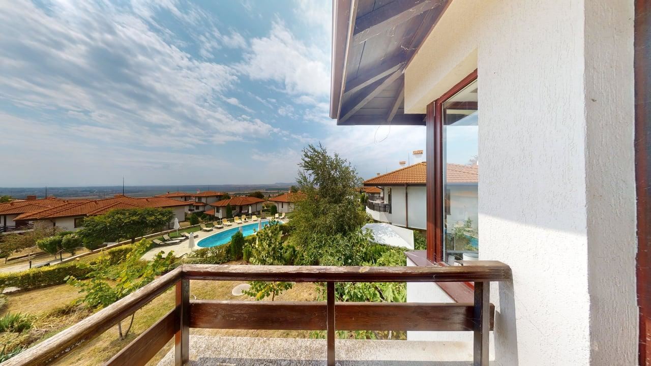 One-Bedroom Apartment with Panoramic Sea and Mountain Views in a Complex with Swimming Pools and a SPA Centre