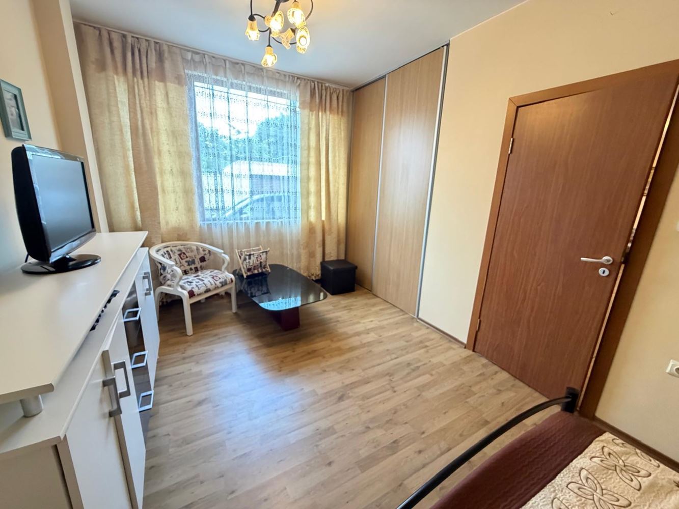 Cozy one-bedroom apartment in Sarafovo – private entrance, no maintenance fee, suitable for year-round living