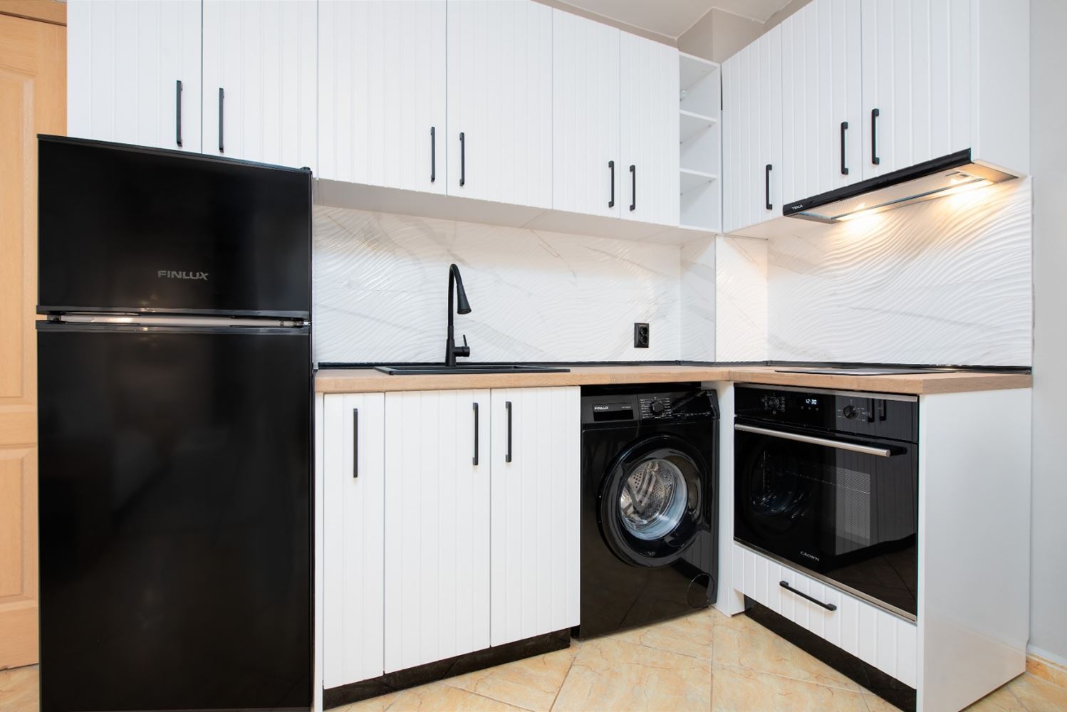 Stylishly renovated two-bedroom apartment in a well-maintained complex in Sunny Beach – comfort, tranquility and excellent location