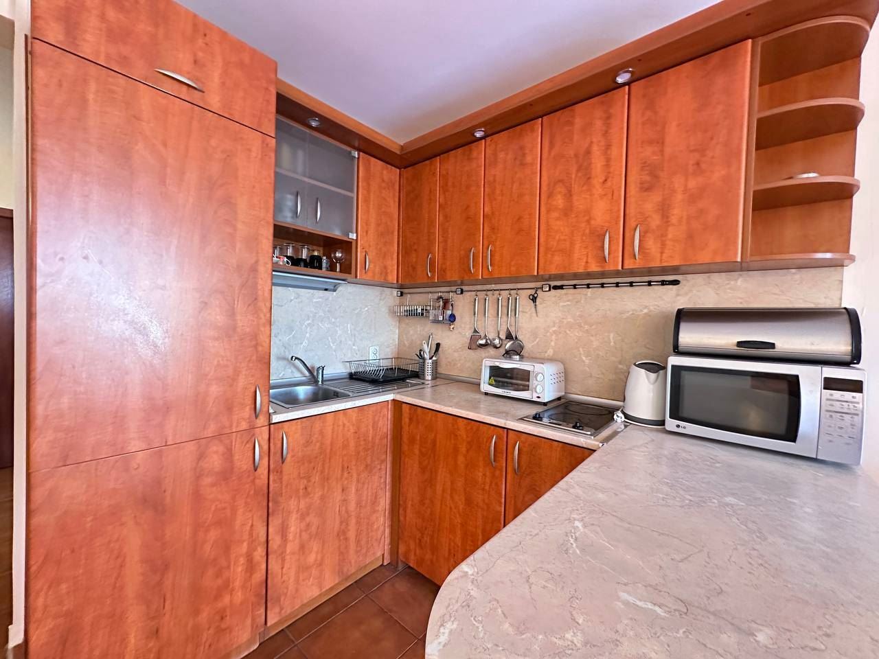 Spacious one-bedroom apartment near the beach in Sunny Beach