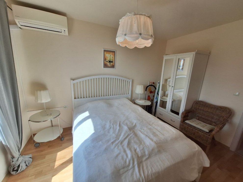 Furnished One-Bedroom Apartment on the First Sea Line with Sea View in Byala