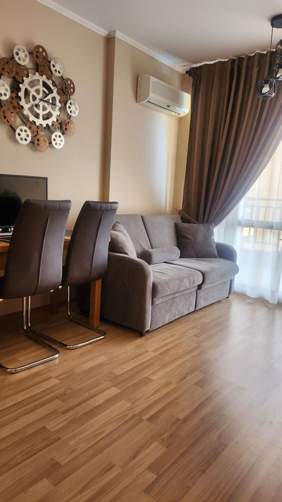 Comfortable One-Bedroom Apartment in a Complex in Sunny Beach with a Swimming Pool and Year-Round Maintenance