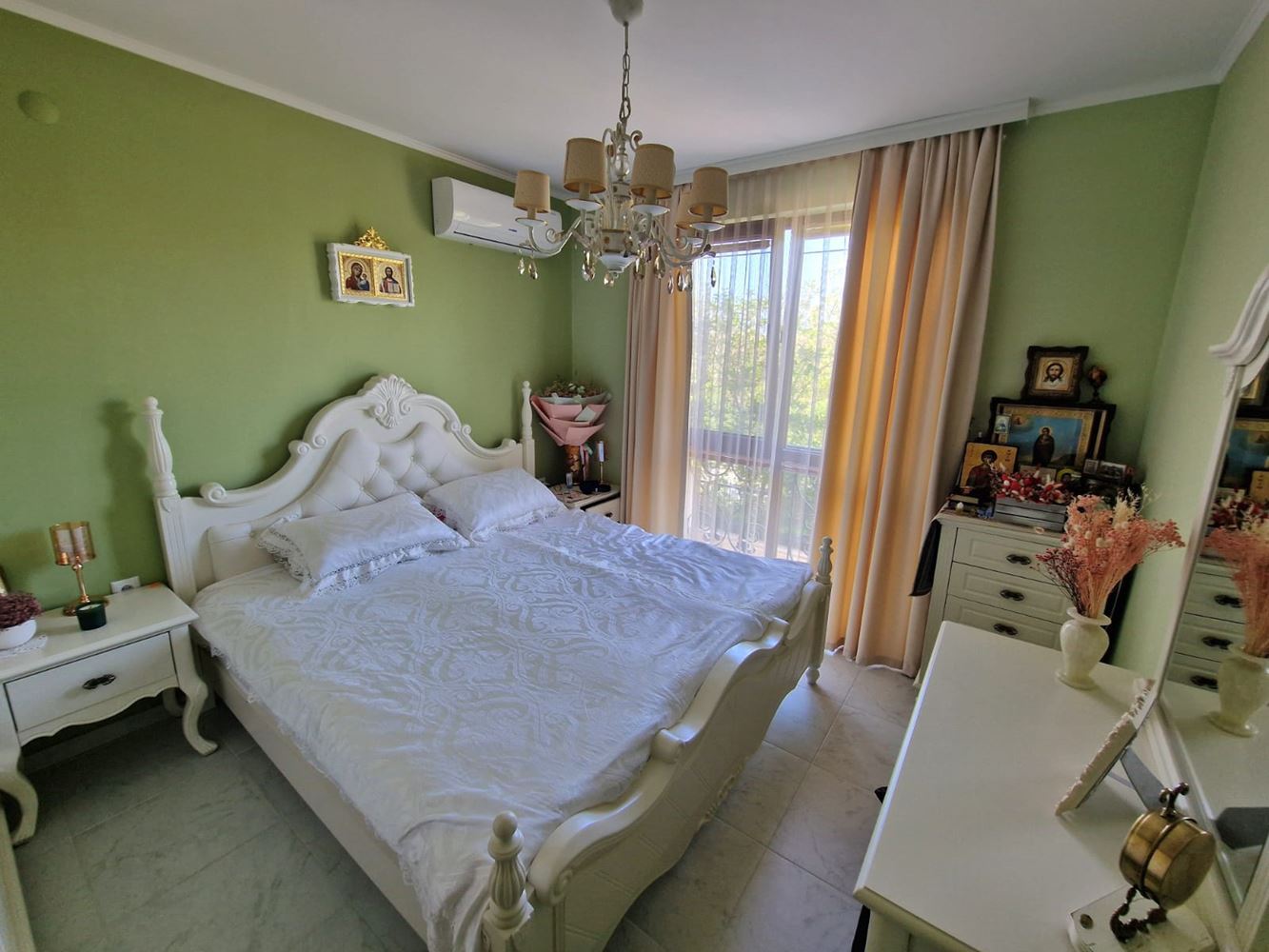 Exclusive apartment with three bedrooms – ultimate living standard and discreet luxury
