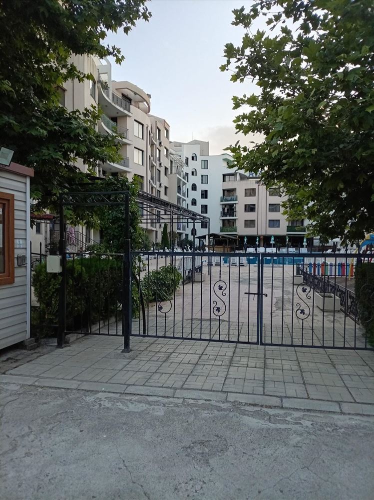 Spacious One-Bedroom Apartment with Pool View in Sunny Beach