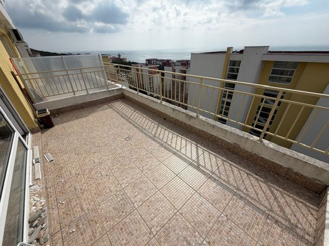 Panoramic studio with sea view in Sveti Vlas – impressive location, large-scale complex, and high-class investment