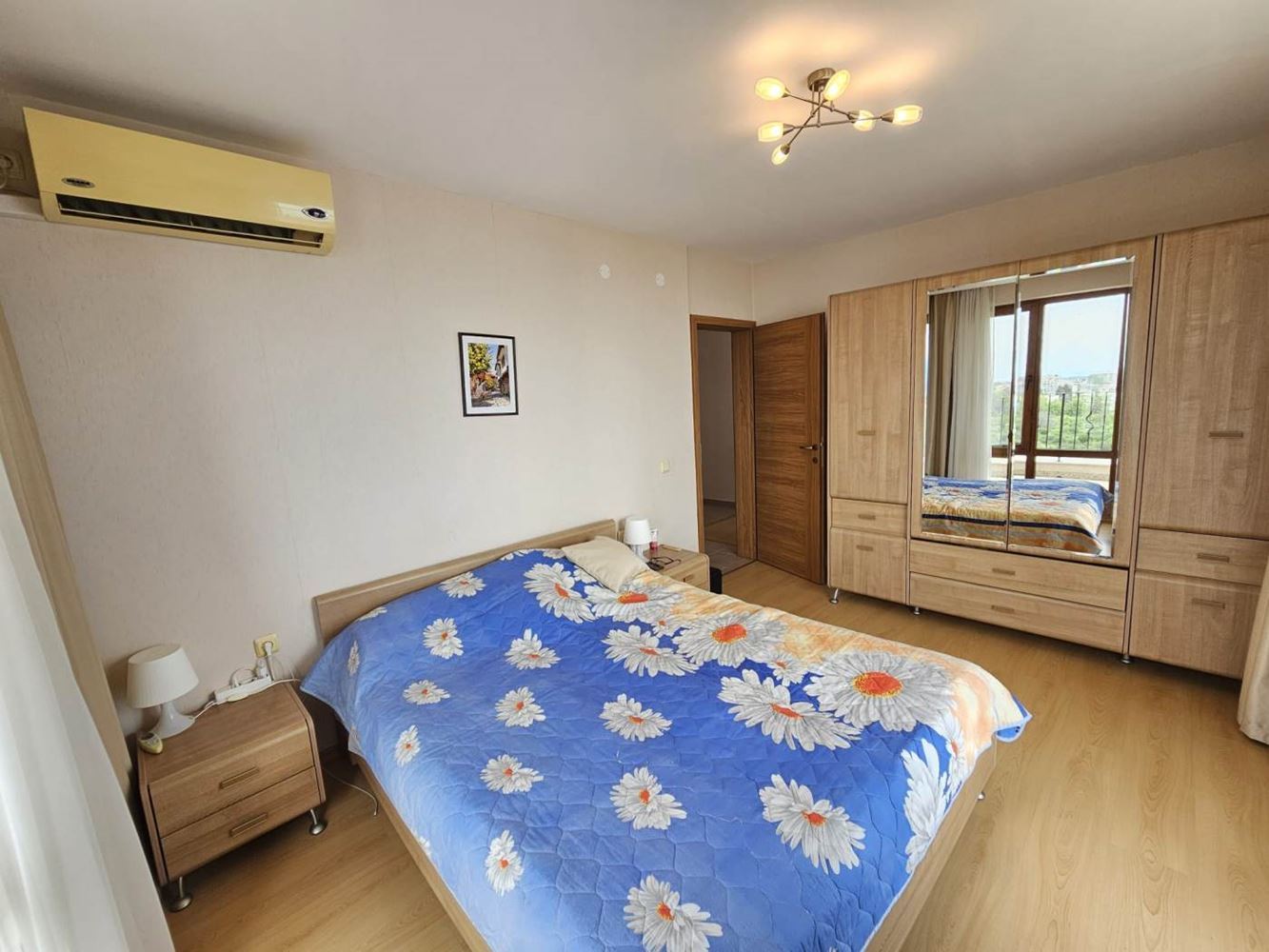 Sveti Vlas – three-bedroom apartment with direct panoramic sea view in a first-line complex