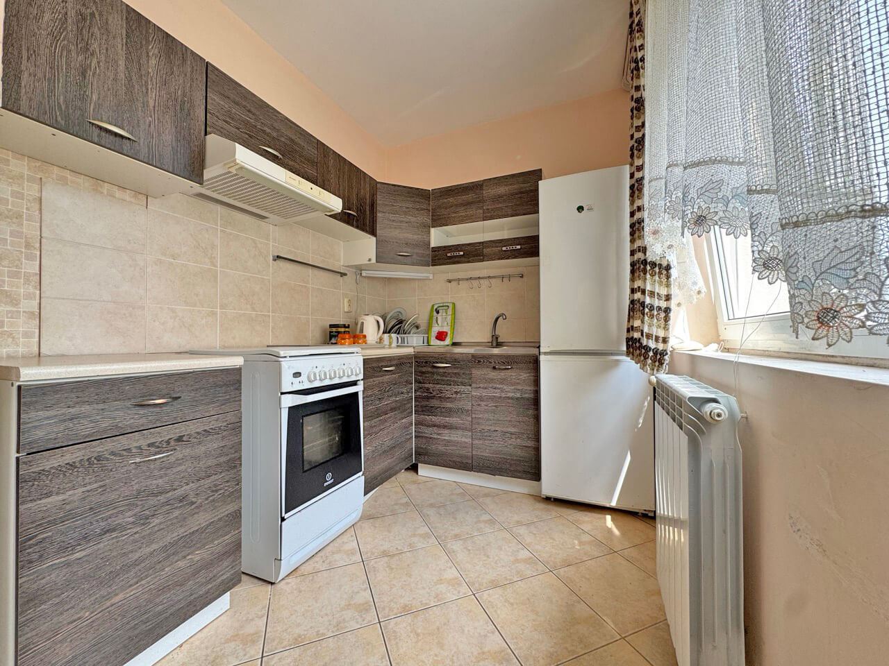 Spacious Three-Bedroom Apartment for Year-Round Living in the Cherno More District, Nessebar